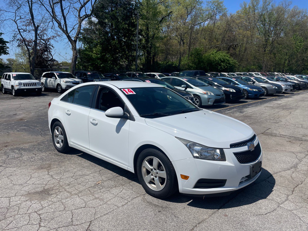 2014 Chevrolet Cruze Image 3