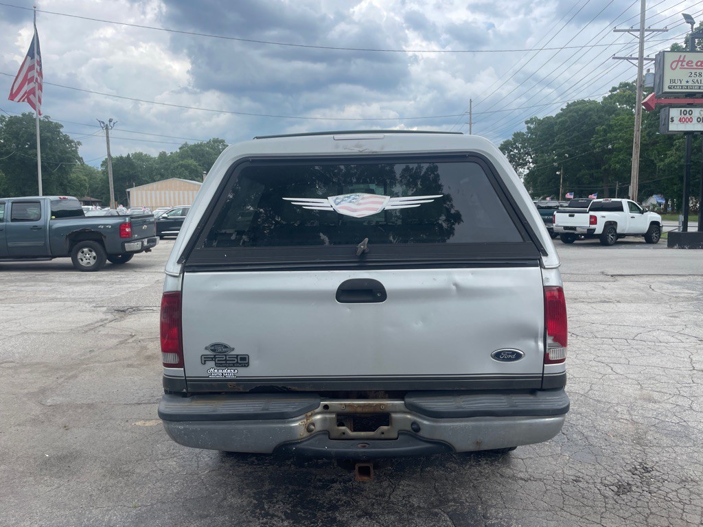 2003 Ford F-250 Image 6