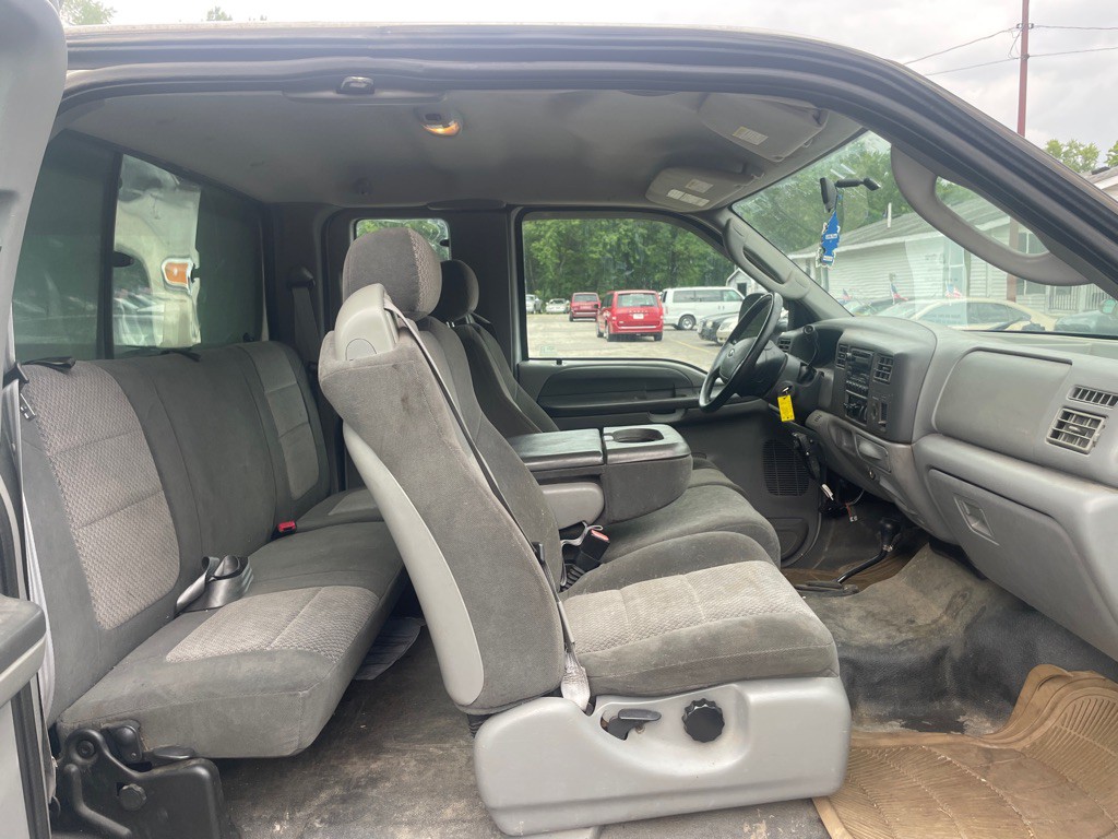 2003 Ford F-250 Image 11