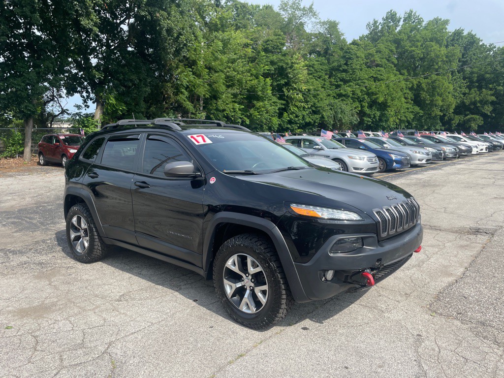 2017 Jeep Cherokee Image 3