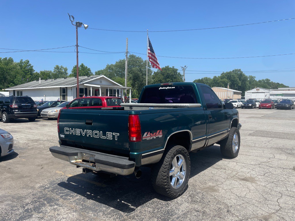 1995 Chevrolet C/K Image 5