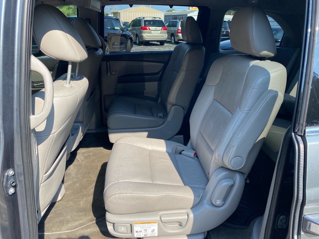2011 Honda Odyssey Image 9