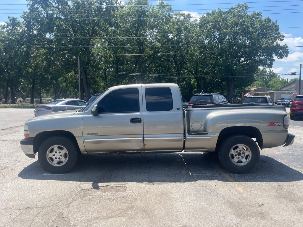 2000 Chevrolet Silverado 1500 Image 8