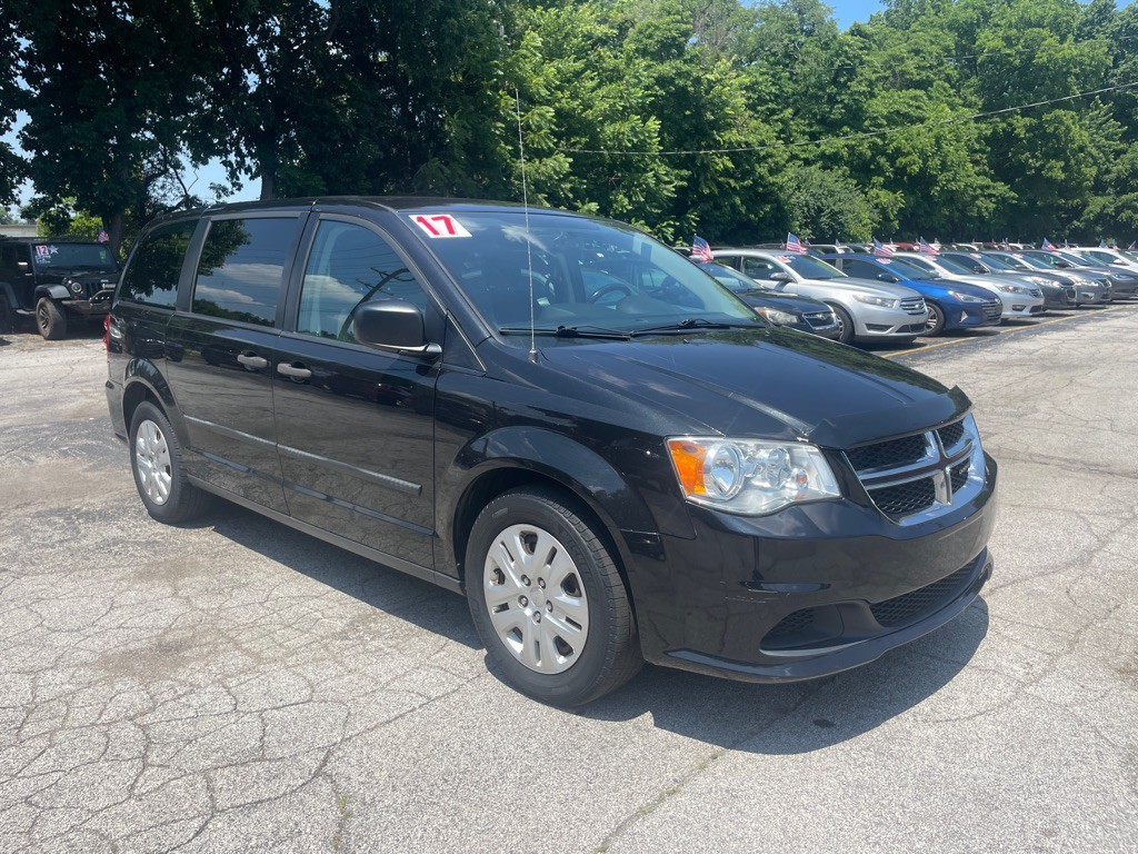 2017 Dodge Grand Caravan Image 3