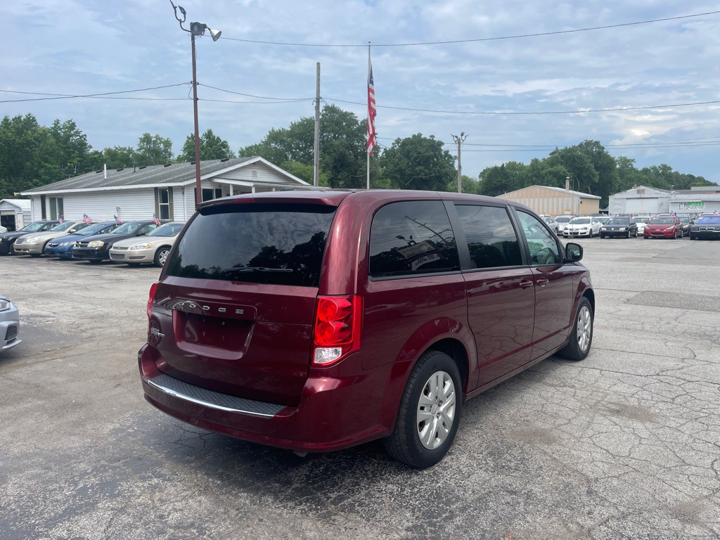 2018 Dodge Grand Caravan Image 5