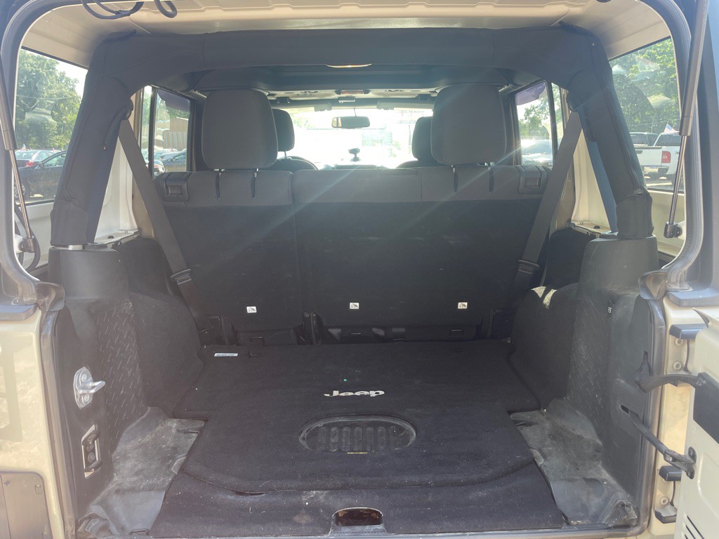 2017 Jeep Wrangler Unlimited Image 14