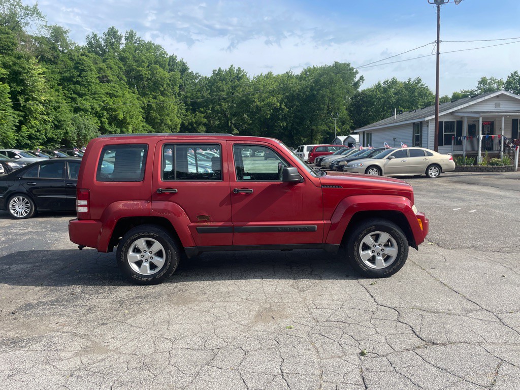 2010 Jeep Liberty Image 4