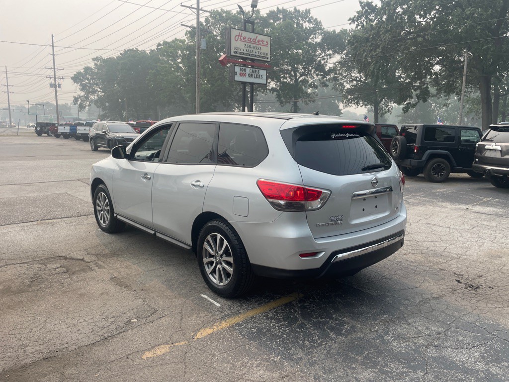2013 Nissan Pathfinder Image 7