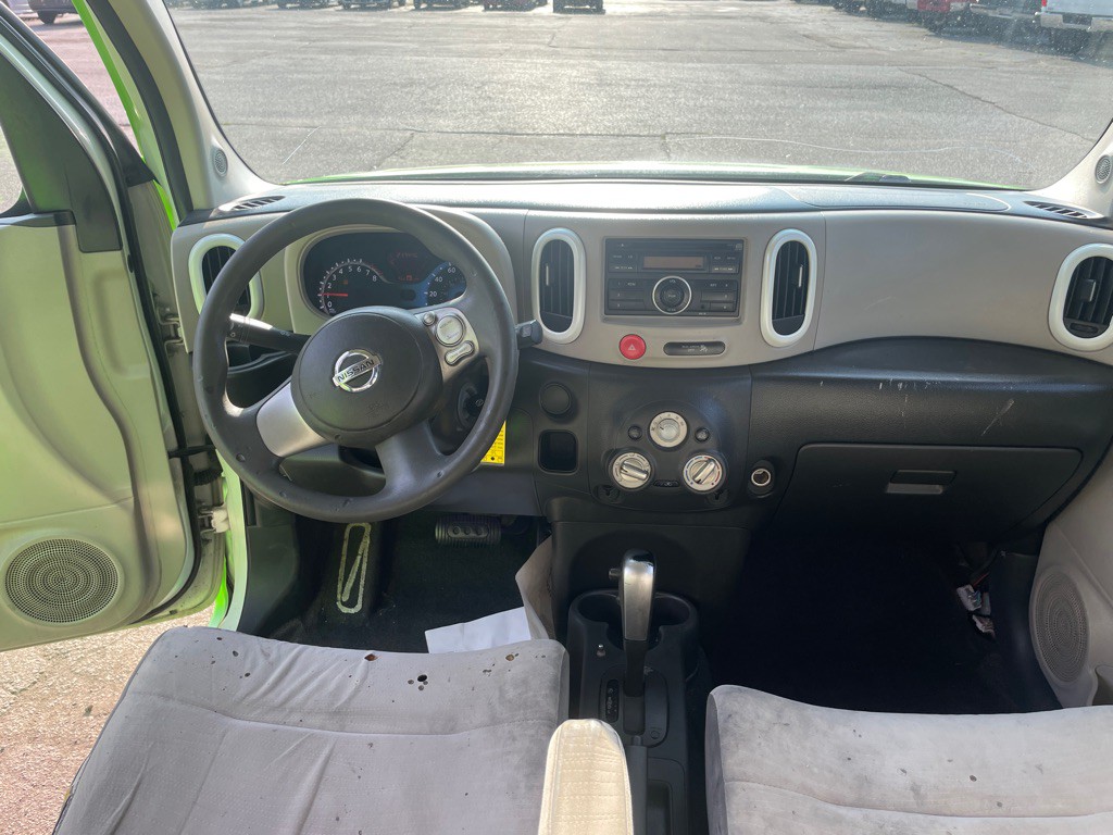 2009 Nissan Cube Image 11