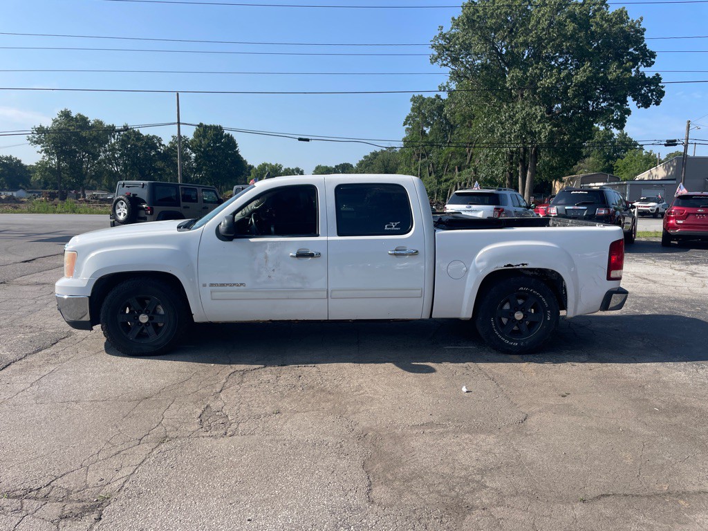 2008 GMC Sierra Image 8