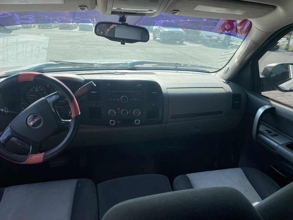 2008 GMC Sierra Image 11