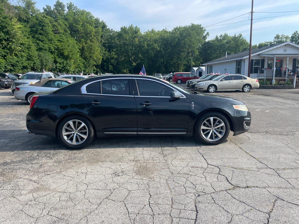 2009 Lincoln MKS Image 4