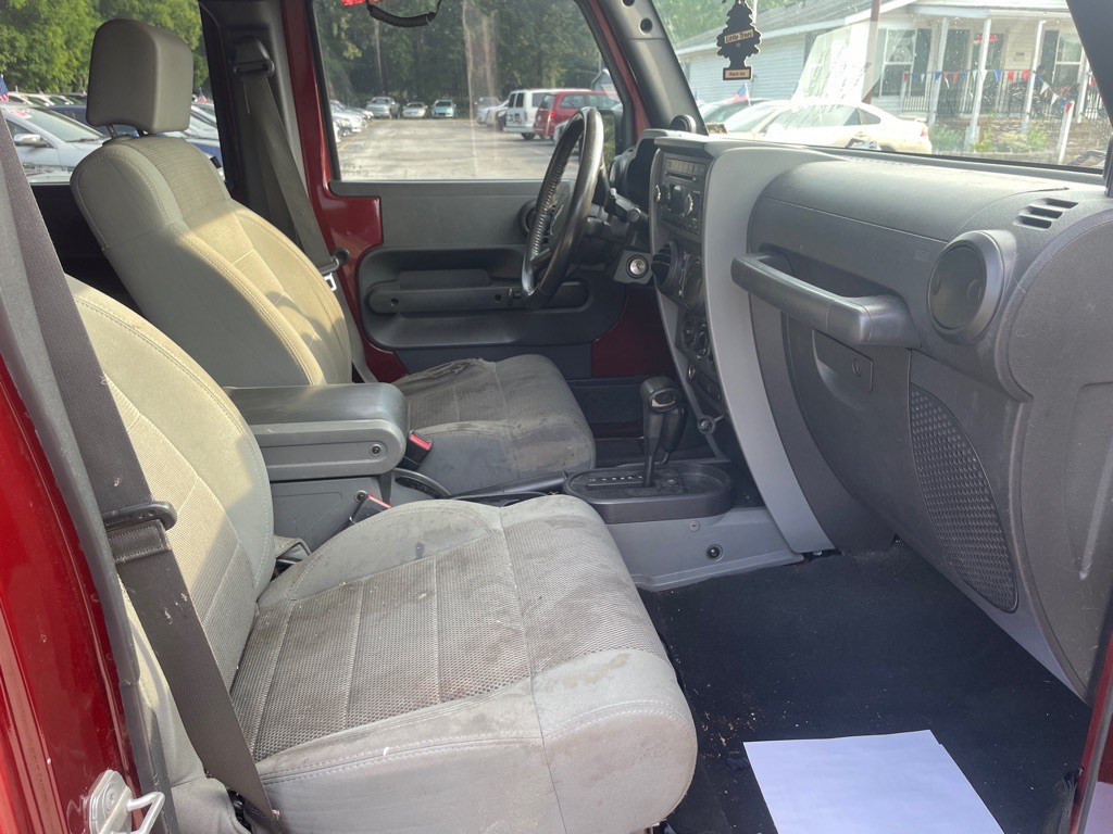 2007 Jeep Wrangler Image 10