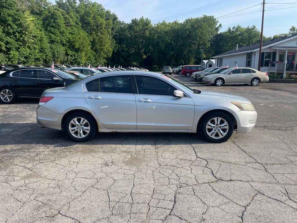 2009 Honda Accord Image 4