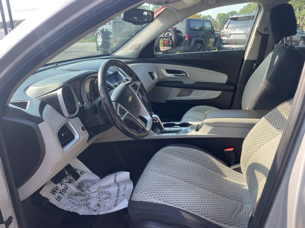 2011 Chevrolet Equinox Image 9