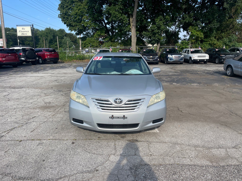 2007 Toyota Camry Image 2