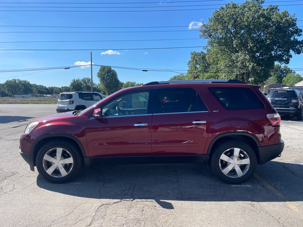 2011 GMC Acadia Image 8