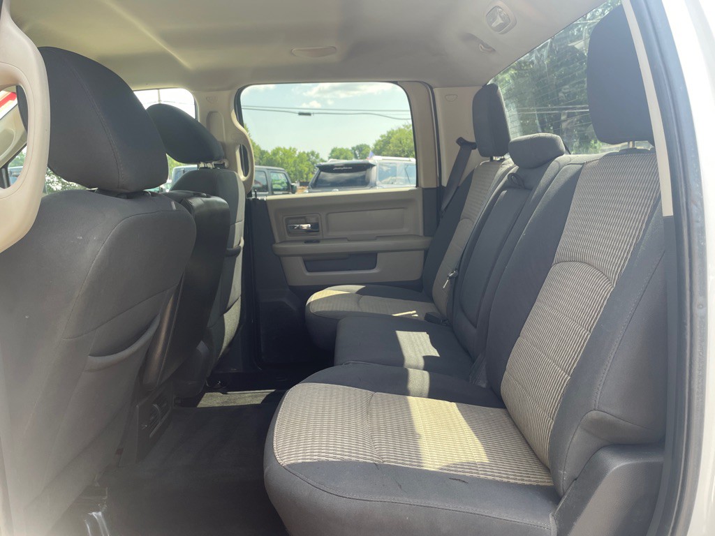 2012 Dodge Ram 2500 Image 11
