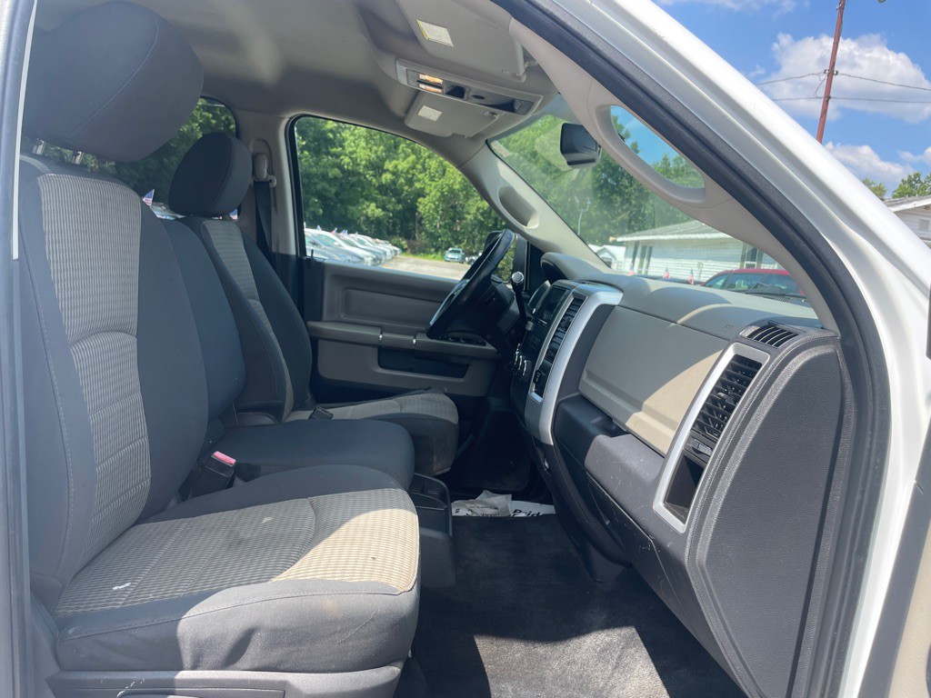 2012 Dodge Ram 2500 Image 12