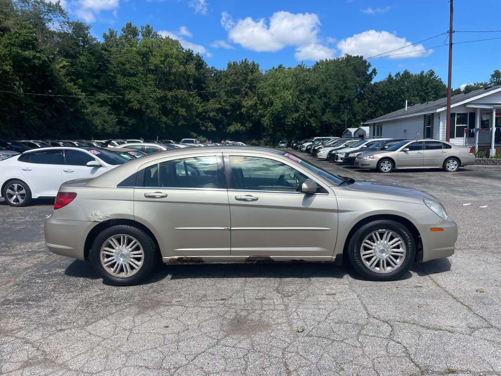 2007 Chrysler Sebring Image 4