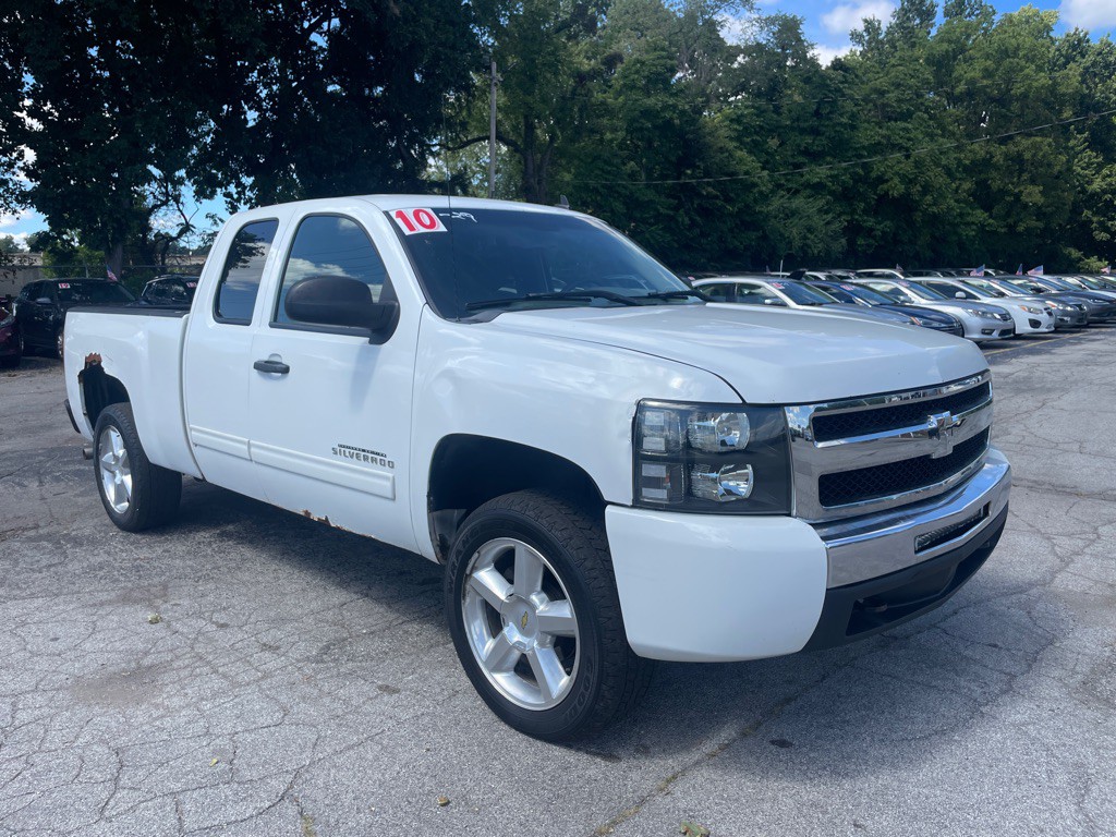 2010 Chevrolet Silverado 1500 Image 3