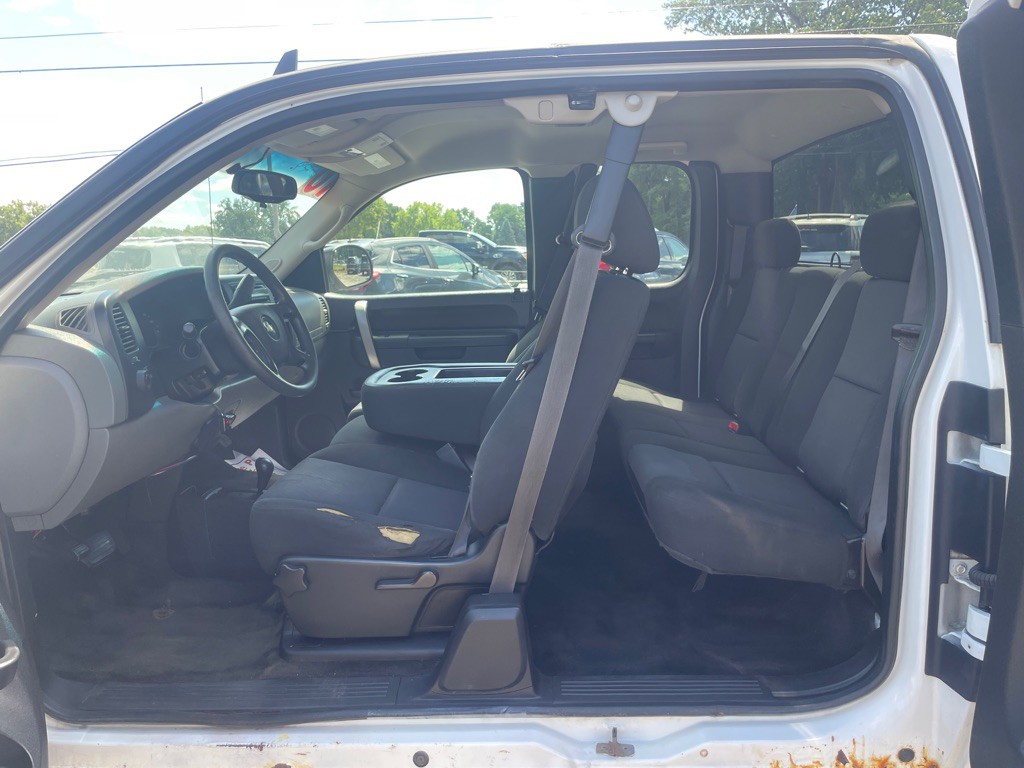 2010 Chevrolet Silverado 1500 Image 9