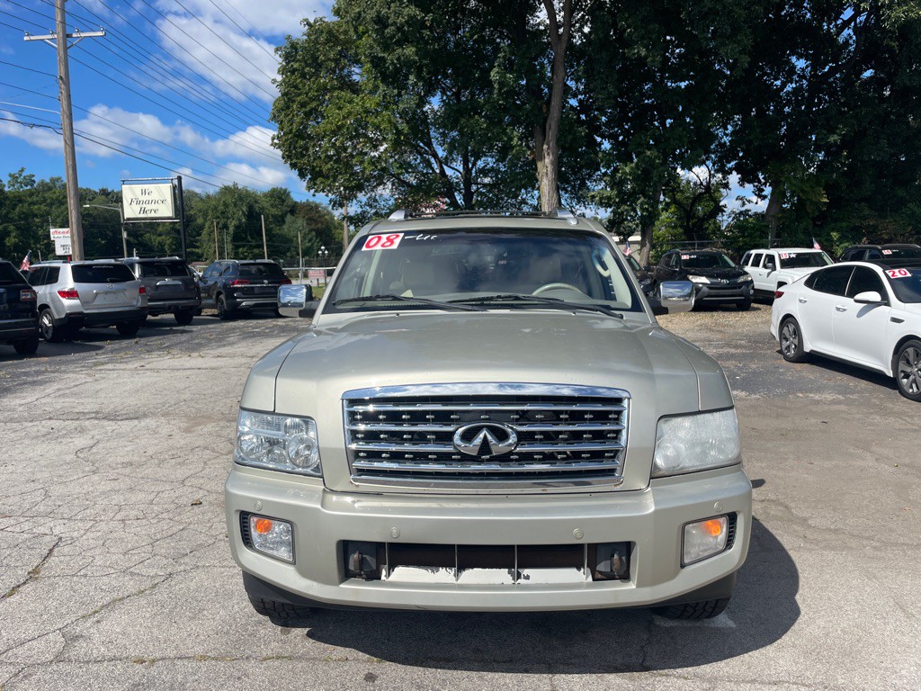 2008 INFINITI QX56 Image 2