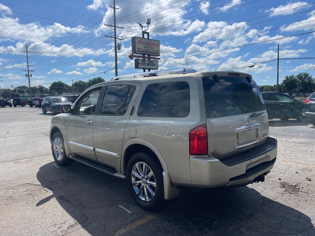 2008 INFINITI QX56 Image 7