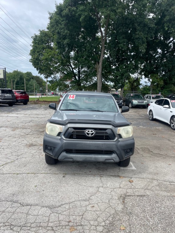 2014 Toyota Tacoma Image 2