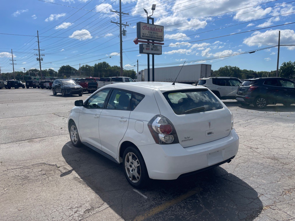 2010 Pontiac Vibe Image 7