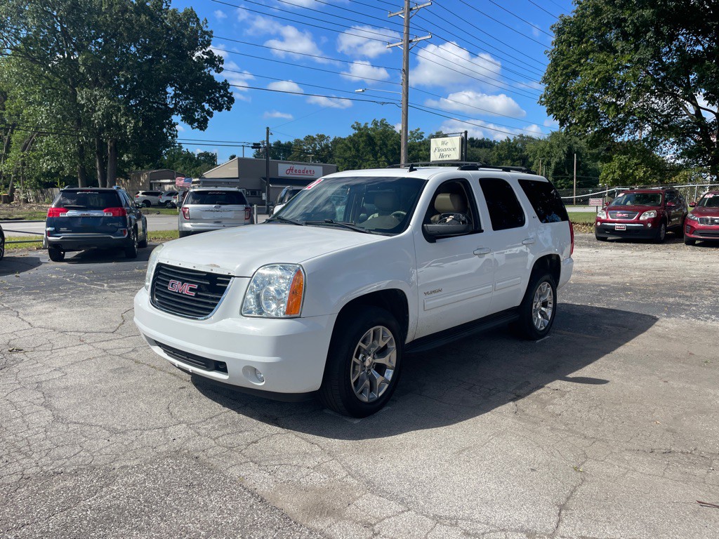 2012 GMC Yukon Image 1