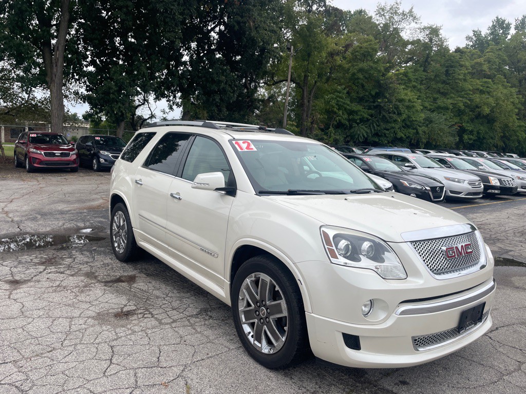 2012 GMC Acadia Image 3