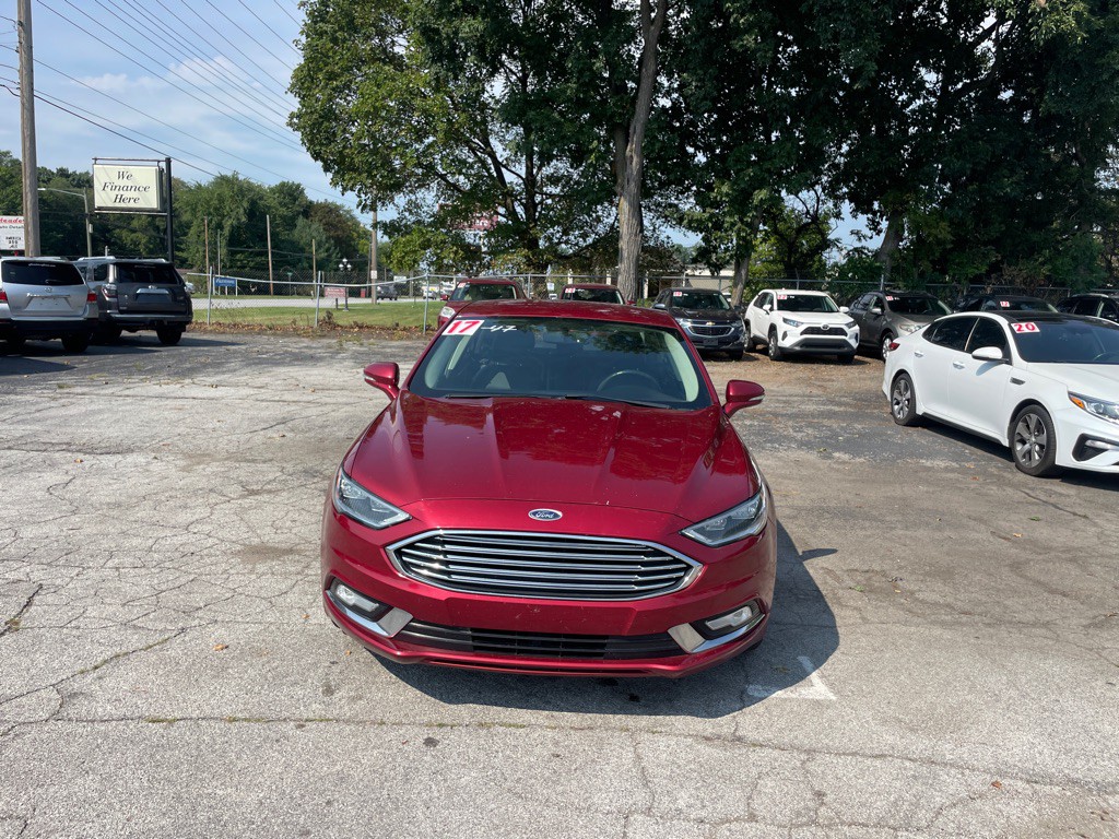 2017 Ford Fusion Image 2