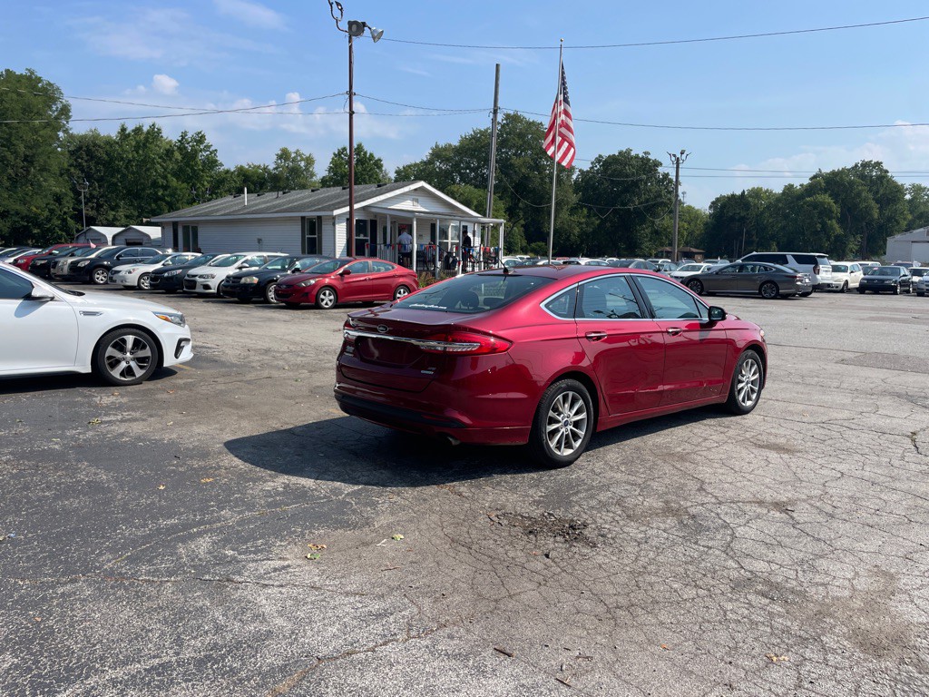 2017 Ford Fusion Image 5