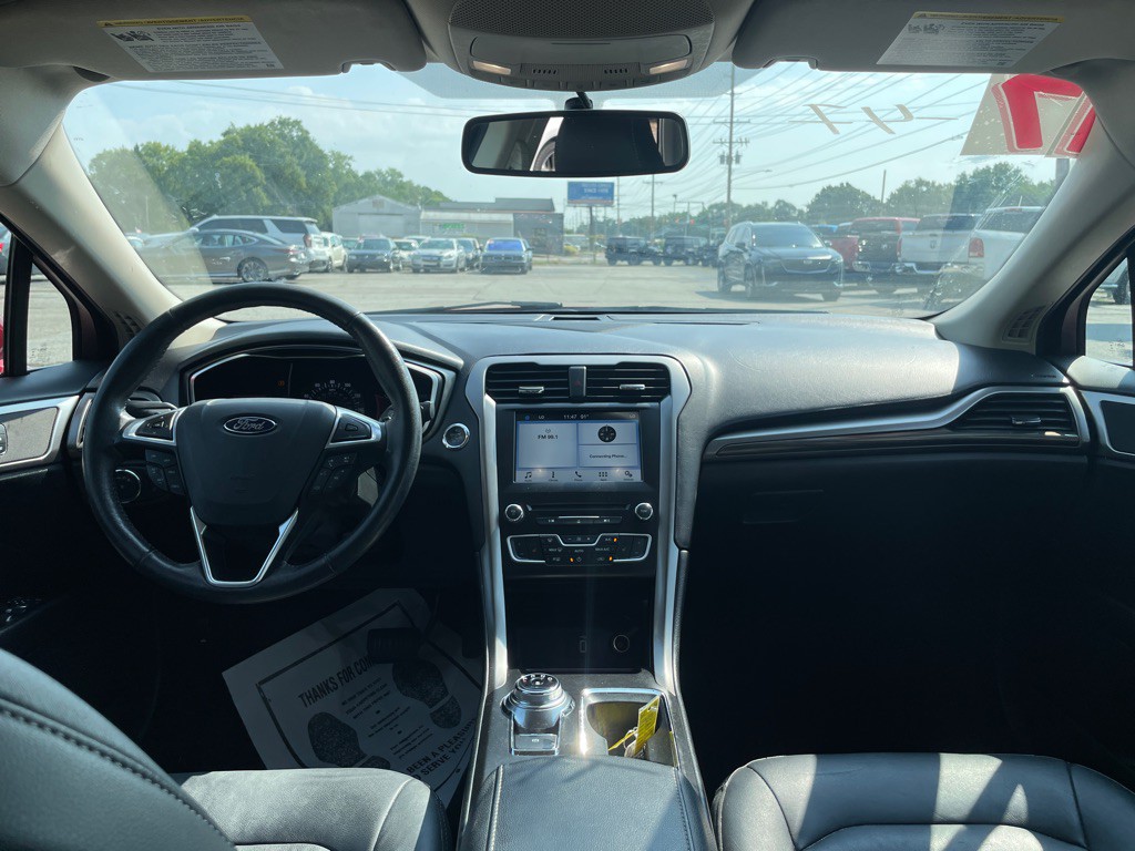 2017 Ford Fusion Image 10