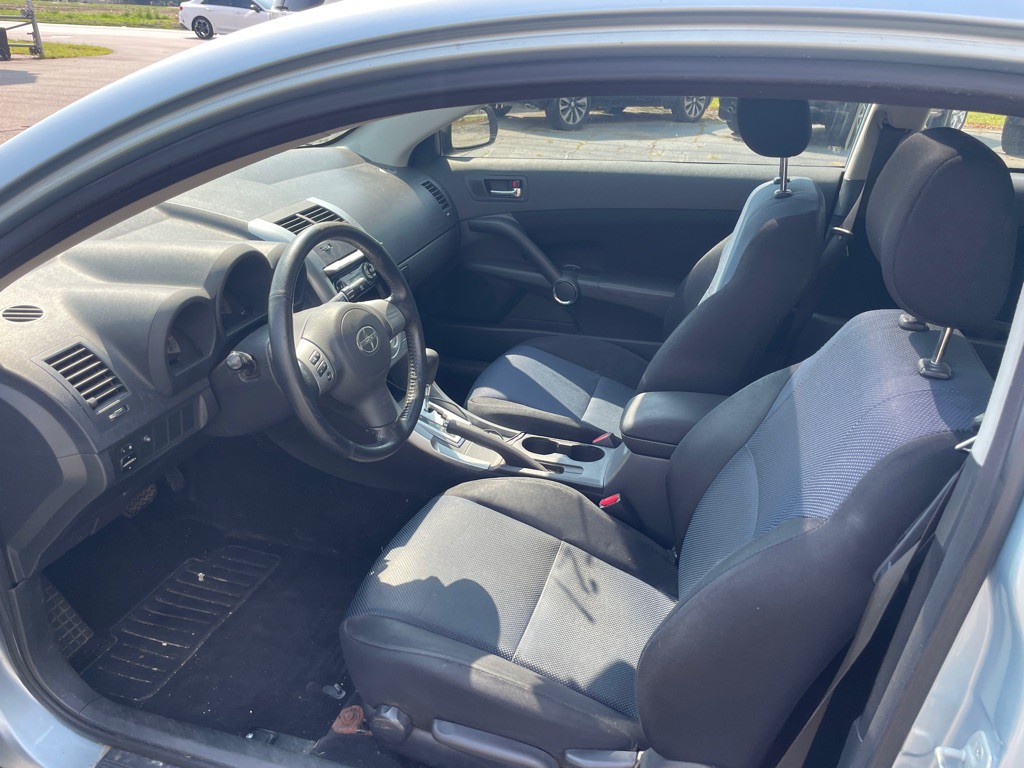 2007 Scion tC Image 9