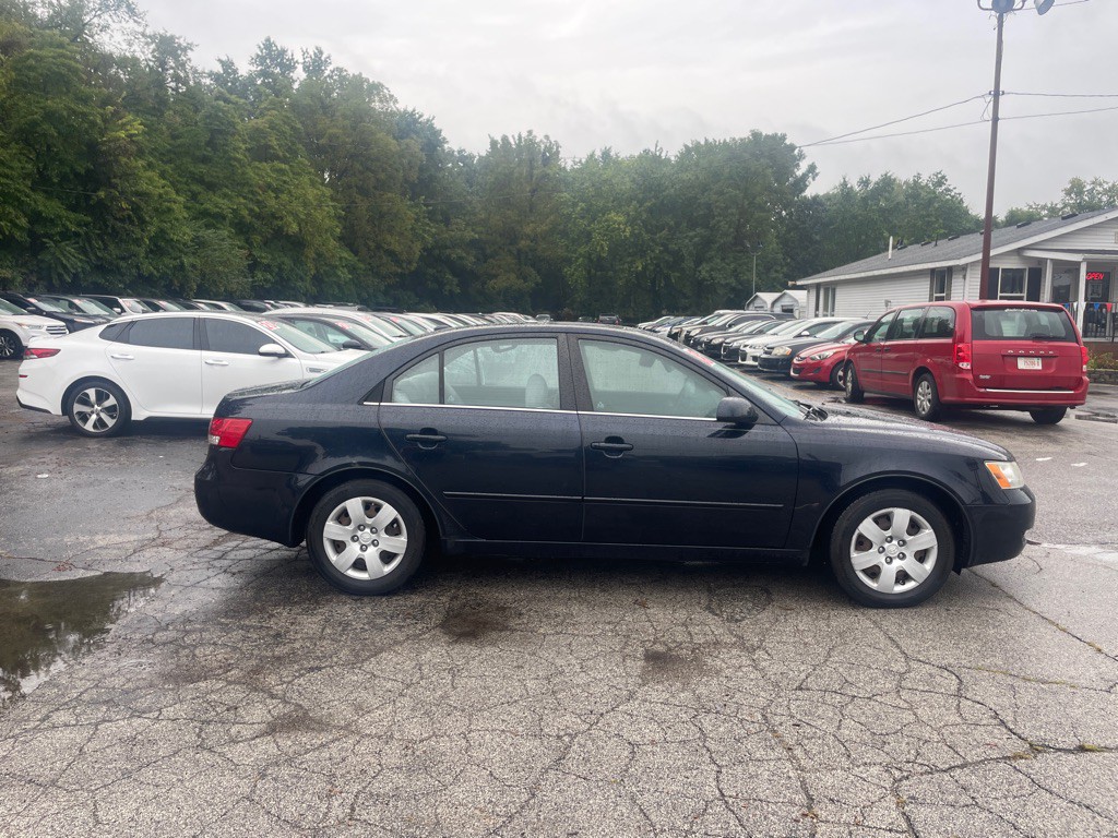 2008 Hyundai Sonata Image 4