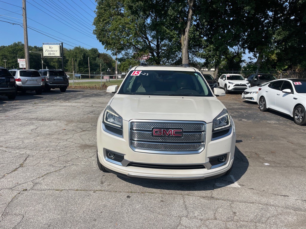 2015 GMC Acadia Image 2