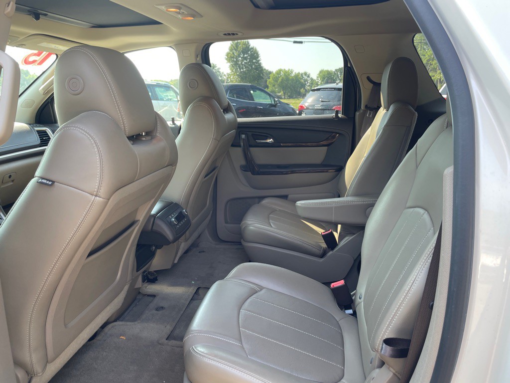2015 GMC Acadia Image 10