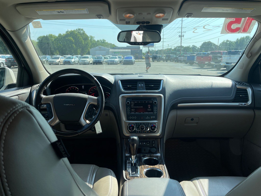 2015 GMC Acadia Image 11
