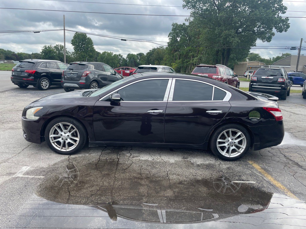 2011 Nissan Maxima Image 8