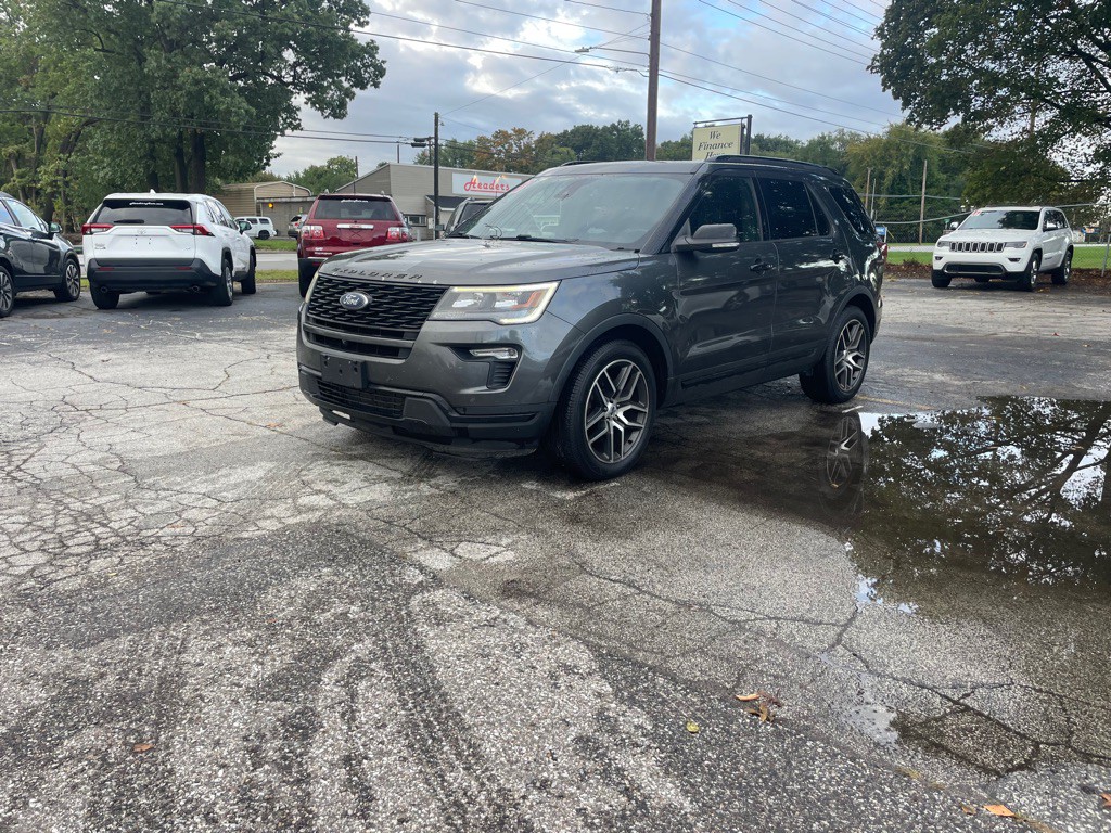 2018 Ford Explorer Image 1