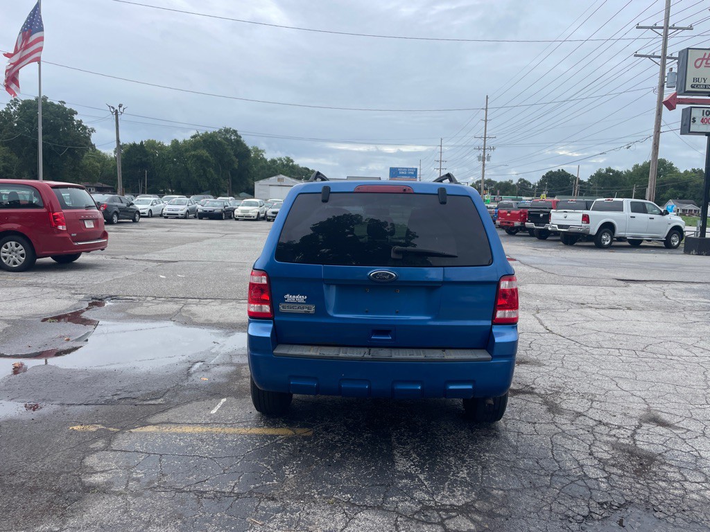 2011 Ford Escape Image 6