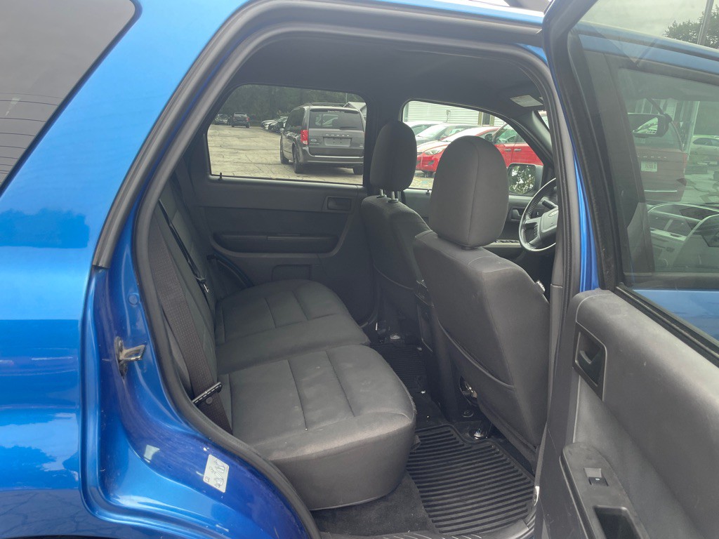 2011 Ford Escape Image 12