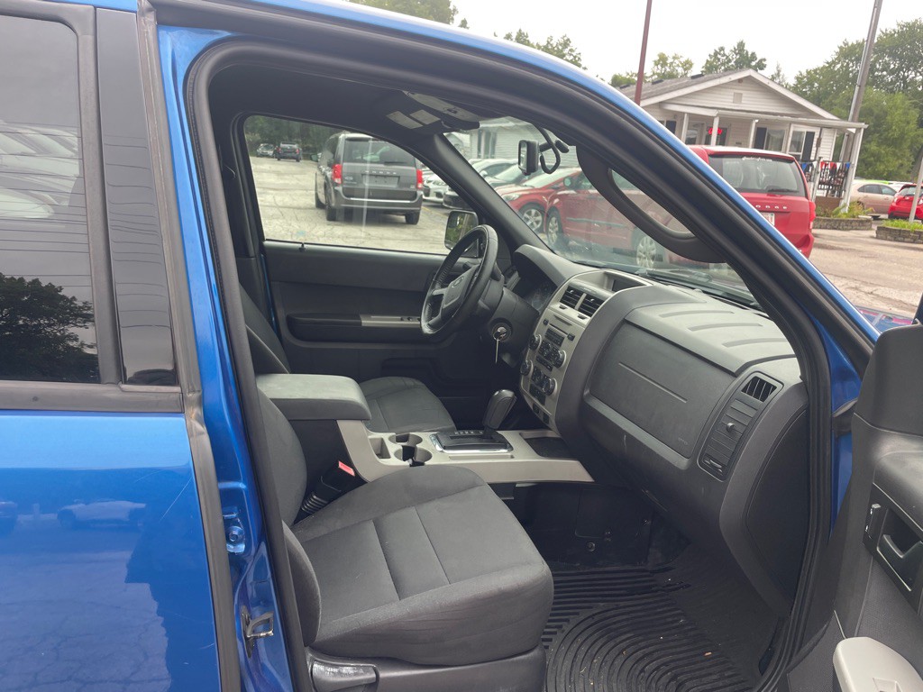 2011 Ford Escape Image 13