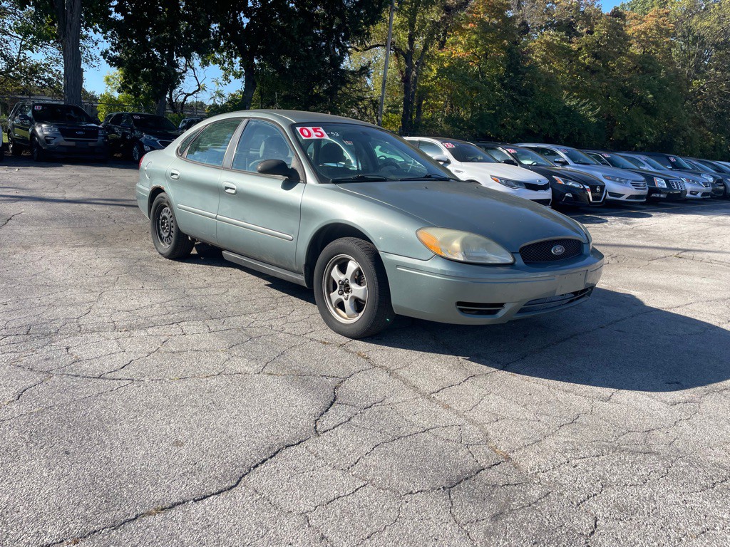 2005 Ford Taurus Image 3