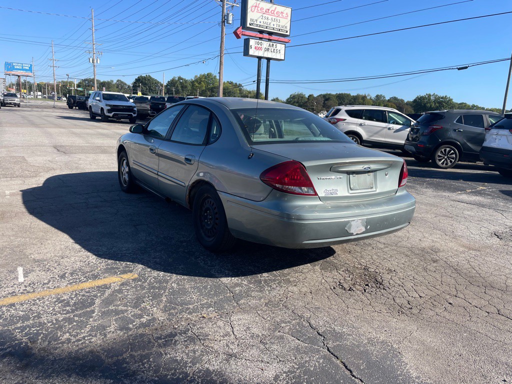 2005 Ford Taurus Image 7