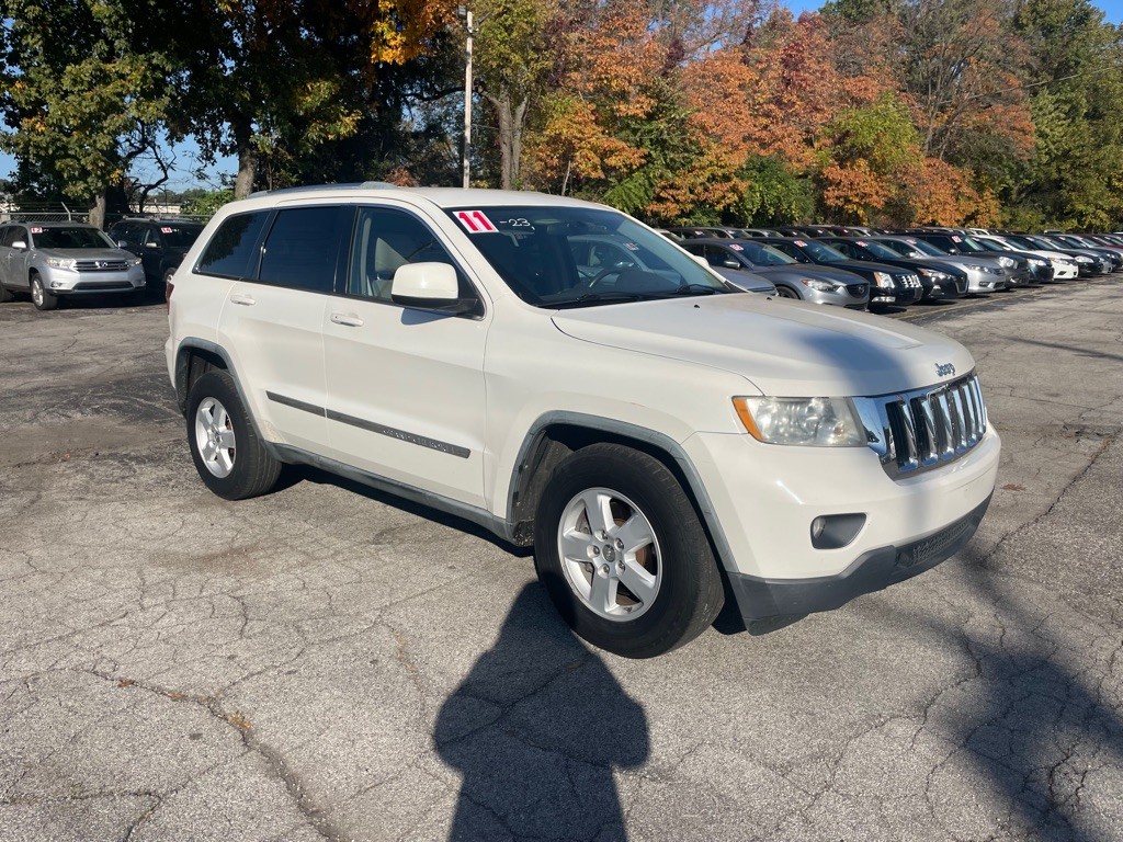 2011 Jeep Grand Cherokee Image 3