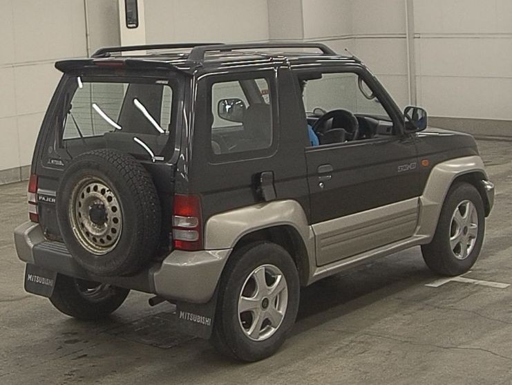 1995 Mitsubishi Pajero Jr Image 4
