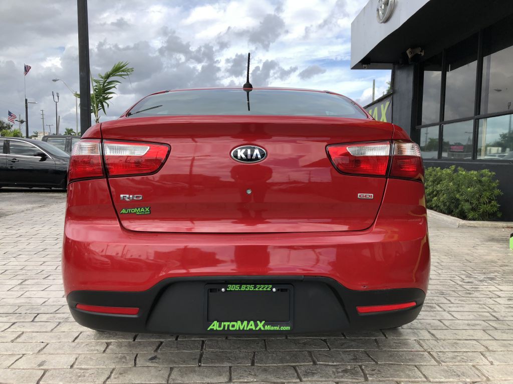 2015 Kia Rio Image 6